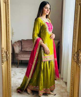 Green silk blend embroidered palazzo set 2