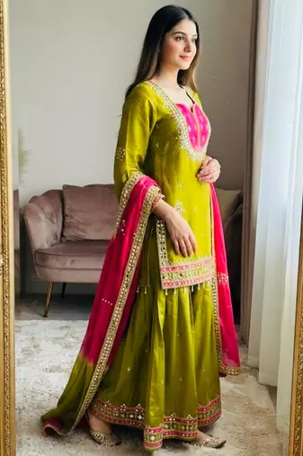 Green silk blend embroidered palazzo set