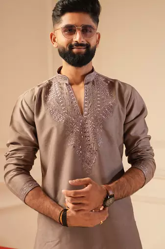 Pastel pink v_neck embroiderd kurta for men sort kurta