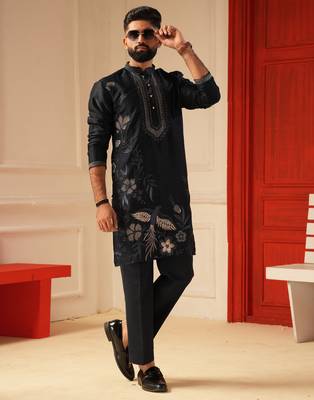 Navy blue embroidered kurta for men sort kurta 1