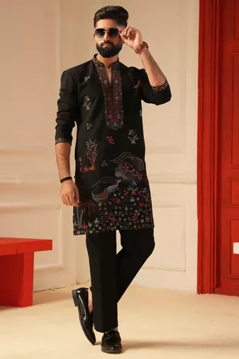Black v_neck embroiderd kurta for men sort kurta