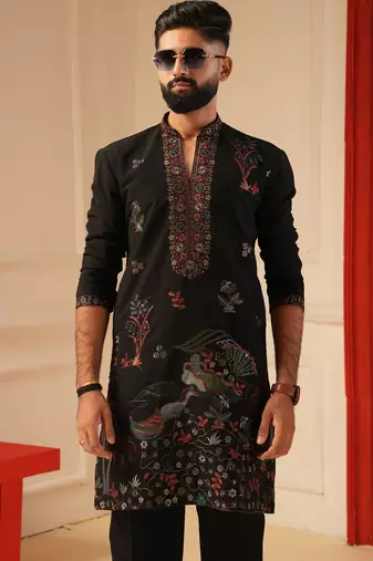 Black v_neck embroiderd kurta for men sort kurta