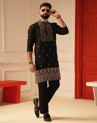 Black daman embroiderd kurta for men sort kurta 1