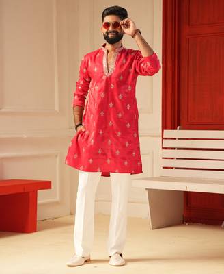 Rani pink v_neck embroiderd kurta for men sort kurta 1