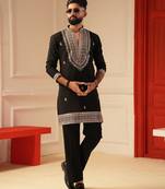 Black v_neck embroiderd kurta for men sort kurta