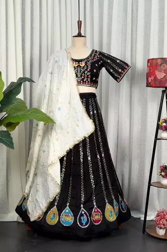Black Navratri Special Chaniya Choli with Off-White Dupatta