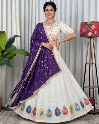 White Navratri Special Embroidered Lehenga Choli with Purple Dupatta 1