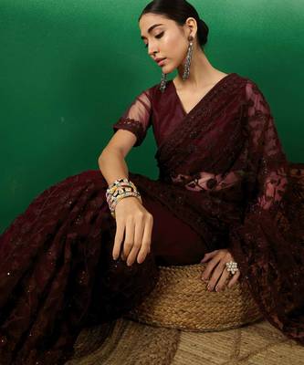 Burgundy embroidered work net saree with floral design 4