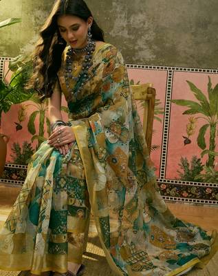 green linen cotton blend digital printed abstract saree 2