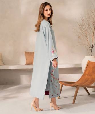 Women's Gorgeous Thread Work Chanderi Silk Fabric Straight Kurta Pant and Dupatta Set 4