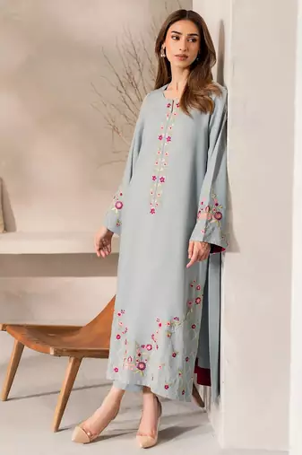Women's Gorgeous Thread Work Chanderi Silk Fabric Straight Kurta Pant and Dupatta Set