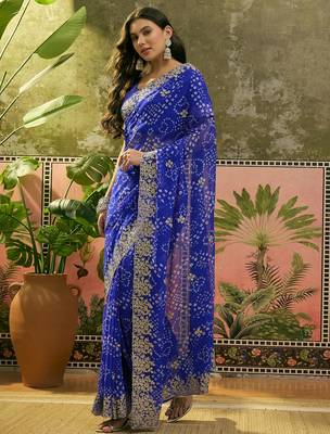 Blue bandhani printed saree with embroidered border 4