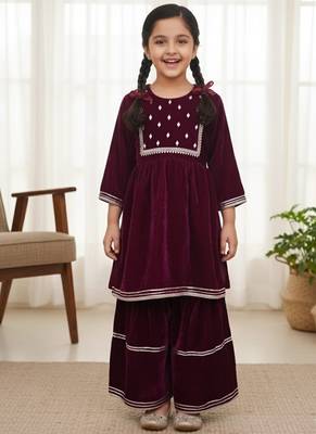 Wine mirror velvet sharara set 1