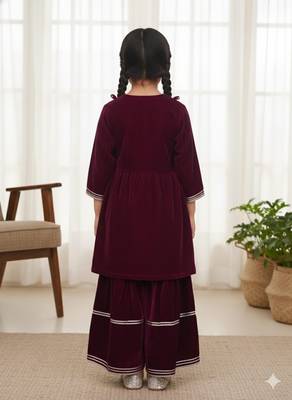 Wine mirror velvet sharara set 2