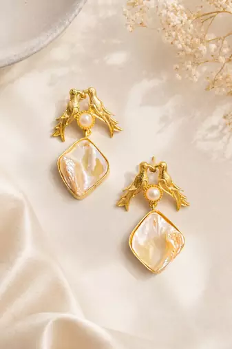 Love birds pearl drop earrings with baroque shell gold-plated earrings