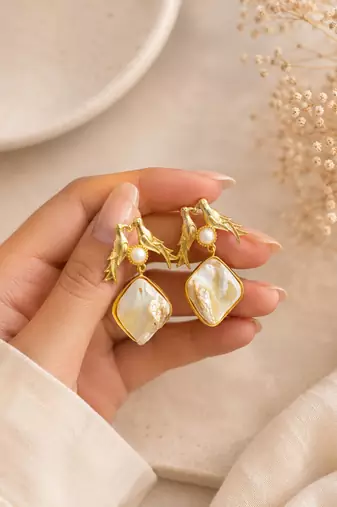 Love birds pearl drop earrings with baroque shell gold-plated earrings