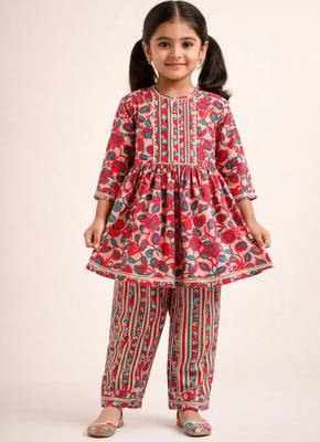 Pink kurta set with jacket 1