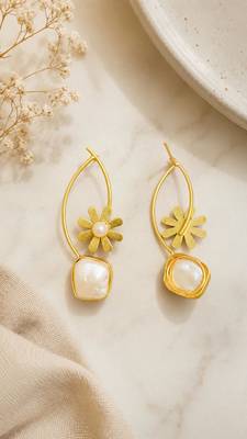 Gold-tone daisy flower baroque pearl drop earrings for women 3