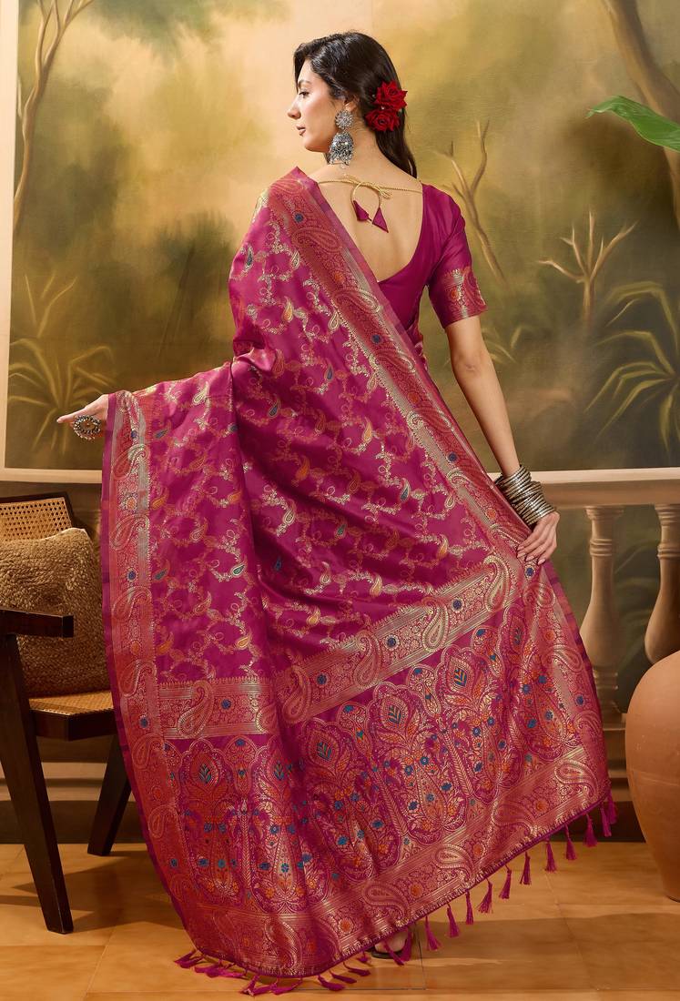 royal magenta banarasi jacquard saree with zari weaving, mina & lace work