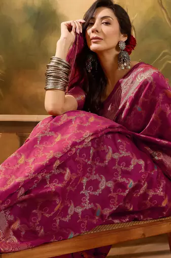 royal magenta banarasi jacquard saree with zari weaving, mina & lace work
