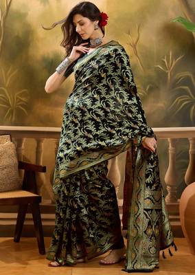 black banarasi jacquard saree with rich zari weaving & tassel pallu     includes unstitched blouse 3