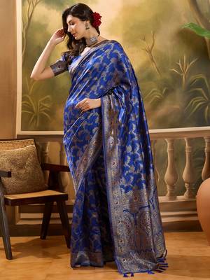 royal blue banarasi jacquard saree with rich zari weaving & tassel pallu     unstitched blouse piece 3