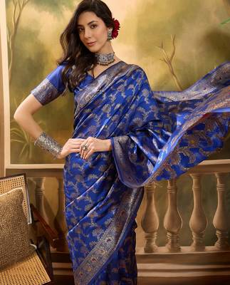 royal blue banarasi jacquard saree with rich zari weaving & tassel pallu     unstitched blouse piece 4