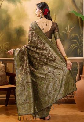 brown banarasi jacquard saree with intricate zari weaving & tassel pallu     unstitched blouse 5