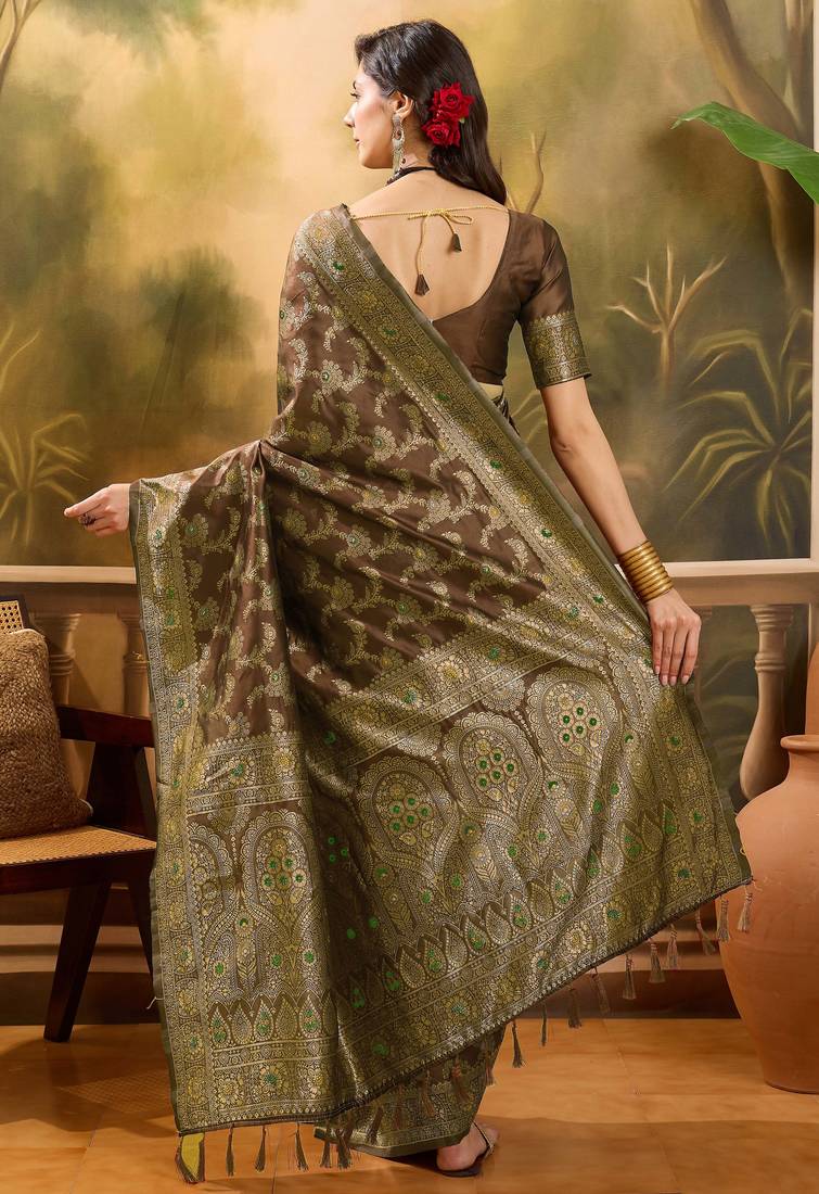 brown banarasi jacquard saree with intricate zari weaving & tassel pallu     unstitched blouse