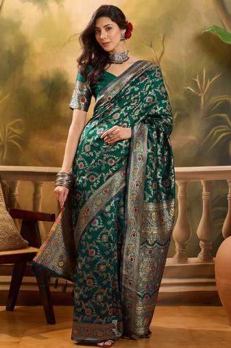 green banarasi jacquard saree with golden zari weaving & tassel pallu     unstitched blouse