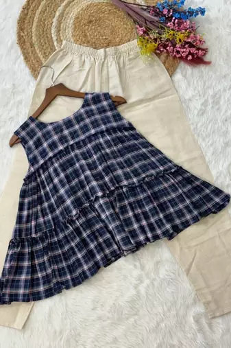 Navy women's checked pattern linen sleeveless top & straight pants set