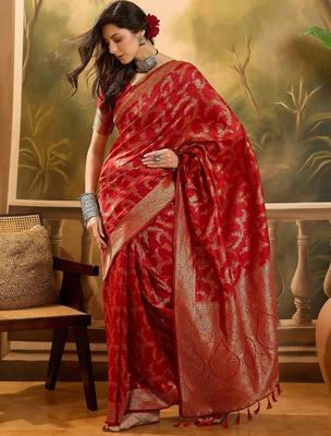 red banarasi jacquard saree with golden zari weaving & tassel pallu     unstitched blouse 3