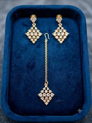 White necklace set with earrings, maang tikka & agate stone | gold plated 3