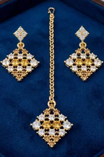 Multi-color necklace set with earrings, maang tikka & agate stone | gold plated