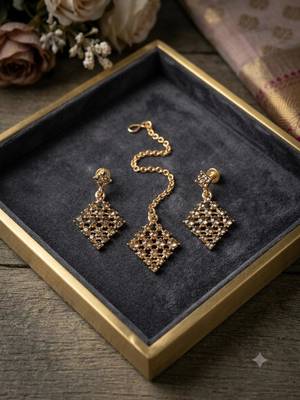 Full lct necklace set with earrings, maang tikka & agate stone | gold plated 3