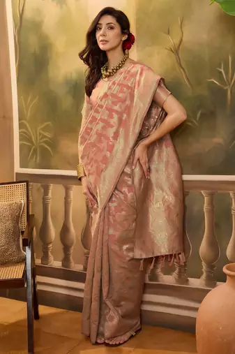 peach banarasi jacquard saree with golden zari weaving & tassel pallu     unstitched blouse