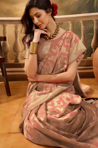 peach banarasi jacquard saree with golden zari weaving & tassel pallu     unstitched blouse
