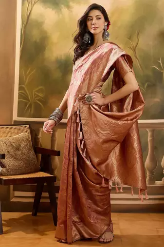 copper rose banarasi jacquard saree with intricate zari weaving & tassel pallu     unstitched blouse