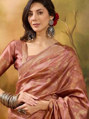 copper rose banarasi jacquard saree with intricate zari weaving & tassel pallu     unstitched blouse 5