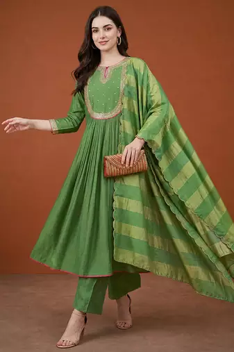 Women's Gorgeous Embroidery Chanderi Fabric Flared Kurta Pant and Dupatta Set