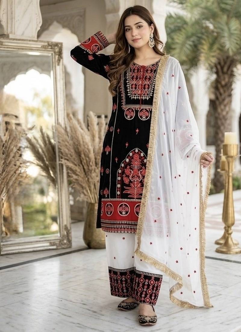 Black heavy natural silk blend   party wear embroidery suit set