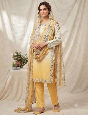Yellow crepe silk blend mirror kurta pant set with dupatta 1