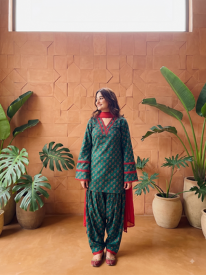 Women's green floral print kurti with farshi pant & dupatta set 2