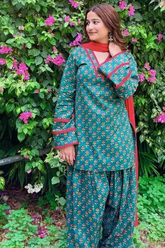 Women's green floral print kurti with farshi pant & dupatta set