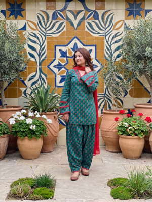 Women's green floral print kurti with farshi pant & dupatta set 3