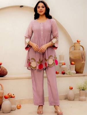 Trendy pink floral cutwork hem tunic top with trouser 1