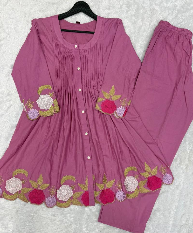 Trendy pink floral cutwork hem tunic top with trouser