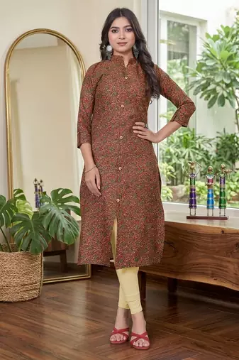 Maroon cotton blend geometric printed kurta for women