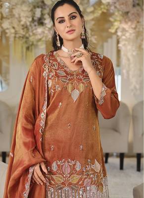 Rust copper shimmer tissue silk blend embroidered kurta set with dupatta 4