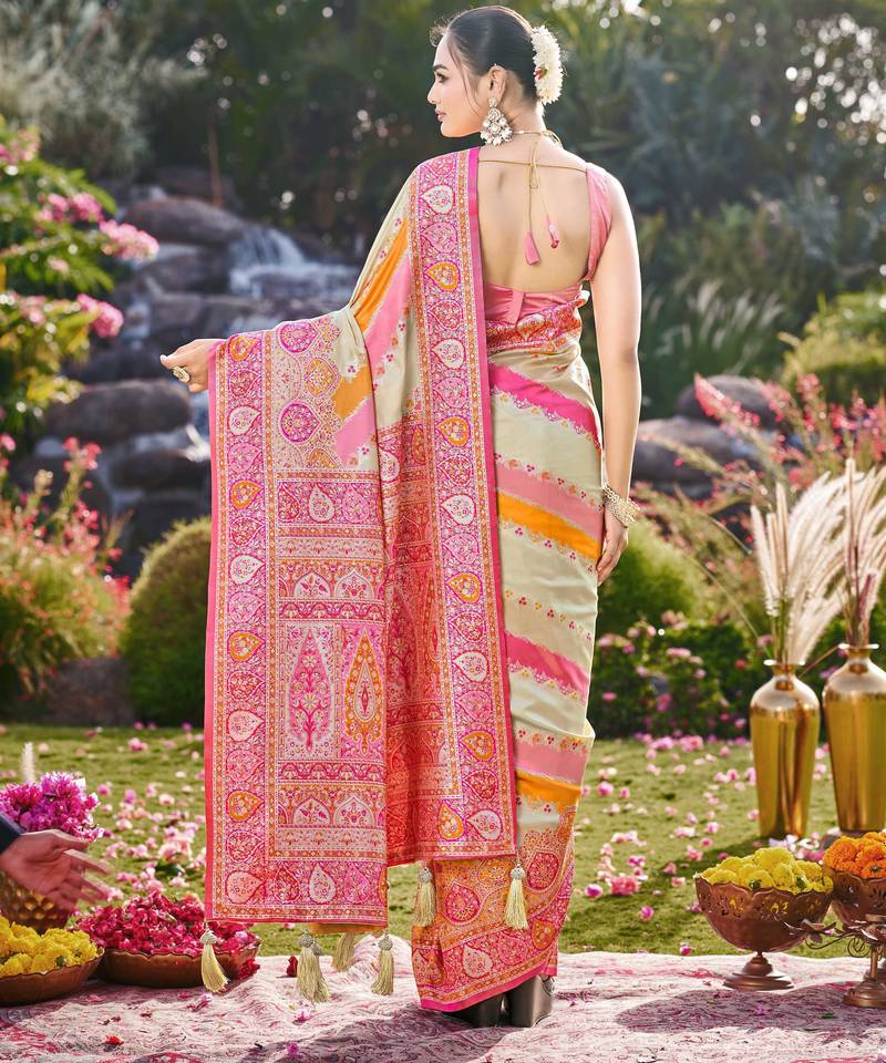 Women cream & pink banarasi jacquard woven silk blend ethnic saree